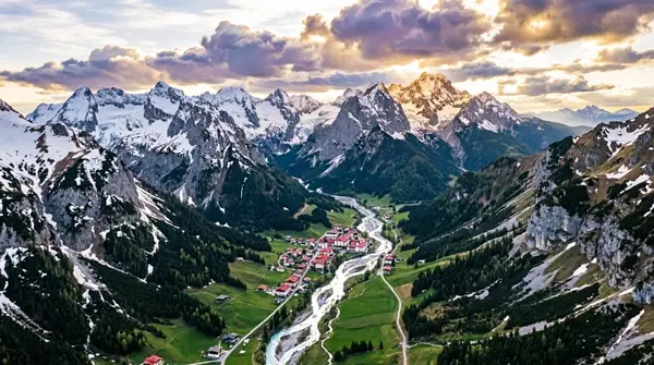 Alpen Panorama Flug über Garmisch-Partenkirchen